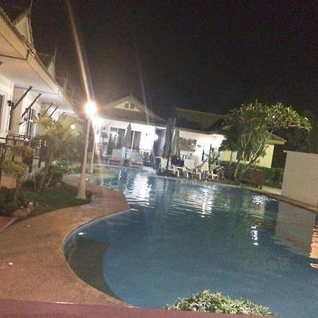 Charm Resort Cha-Am Bagian luar foto